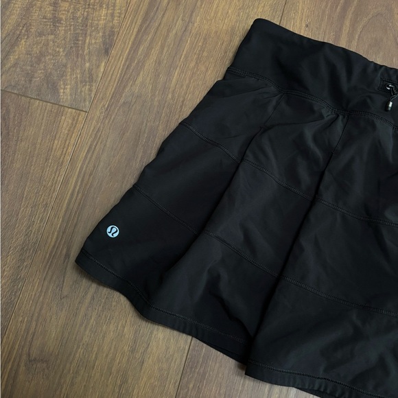 Lululemon Skirt - Picture 2 of 3